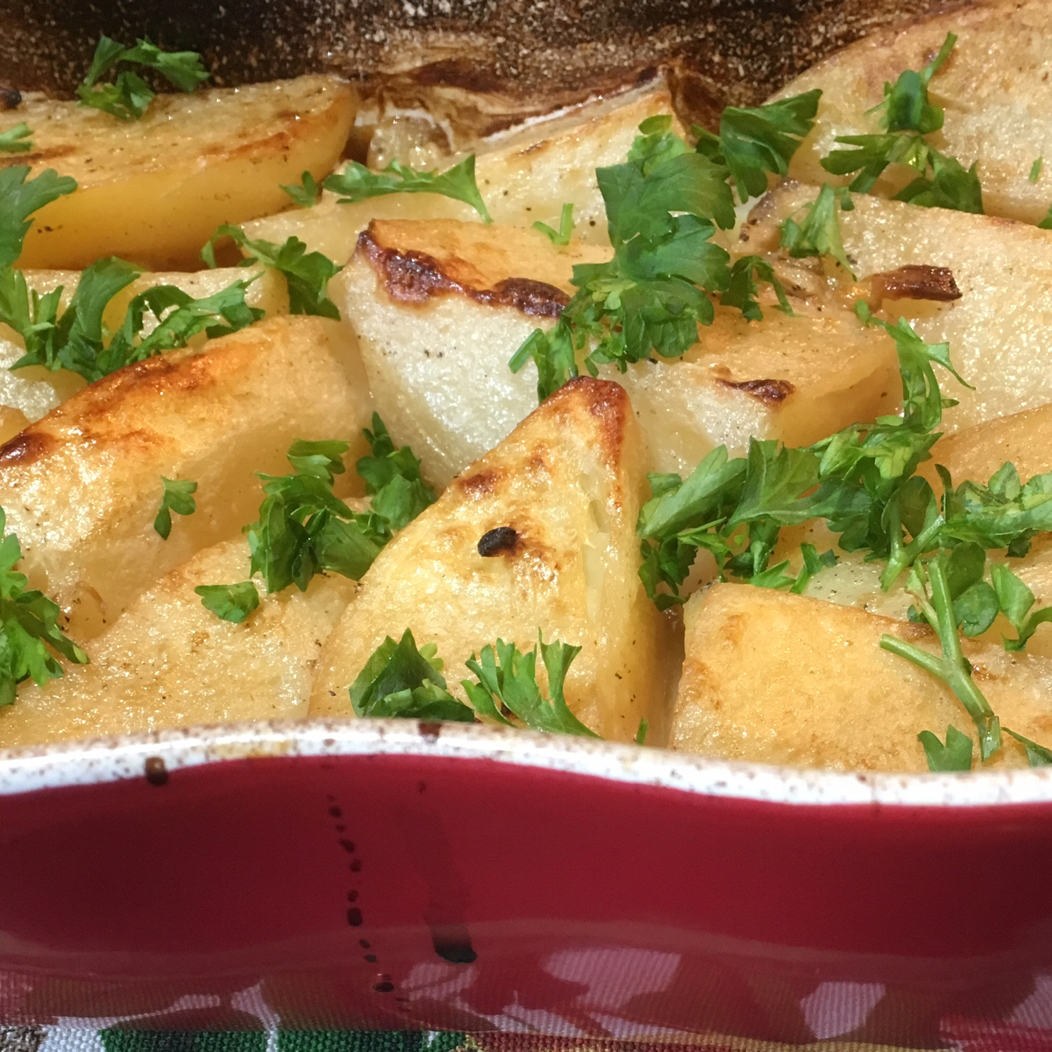 Greek Garlic-Lemon Potatoes image
