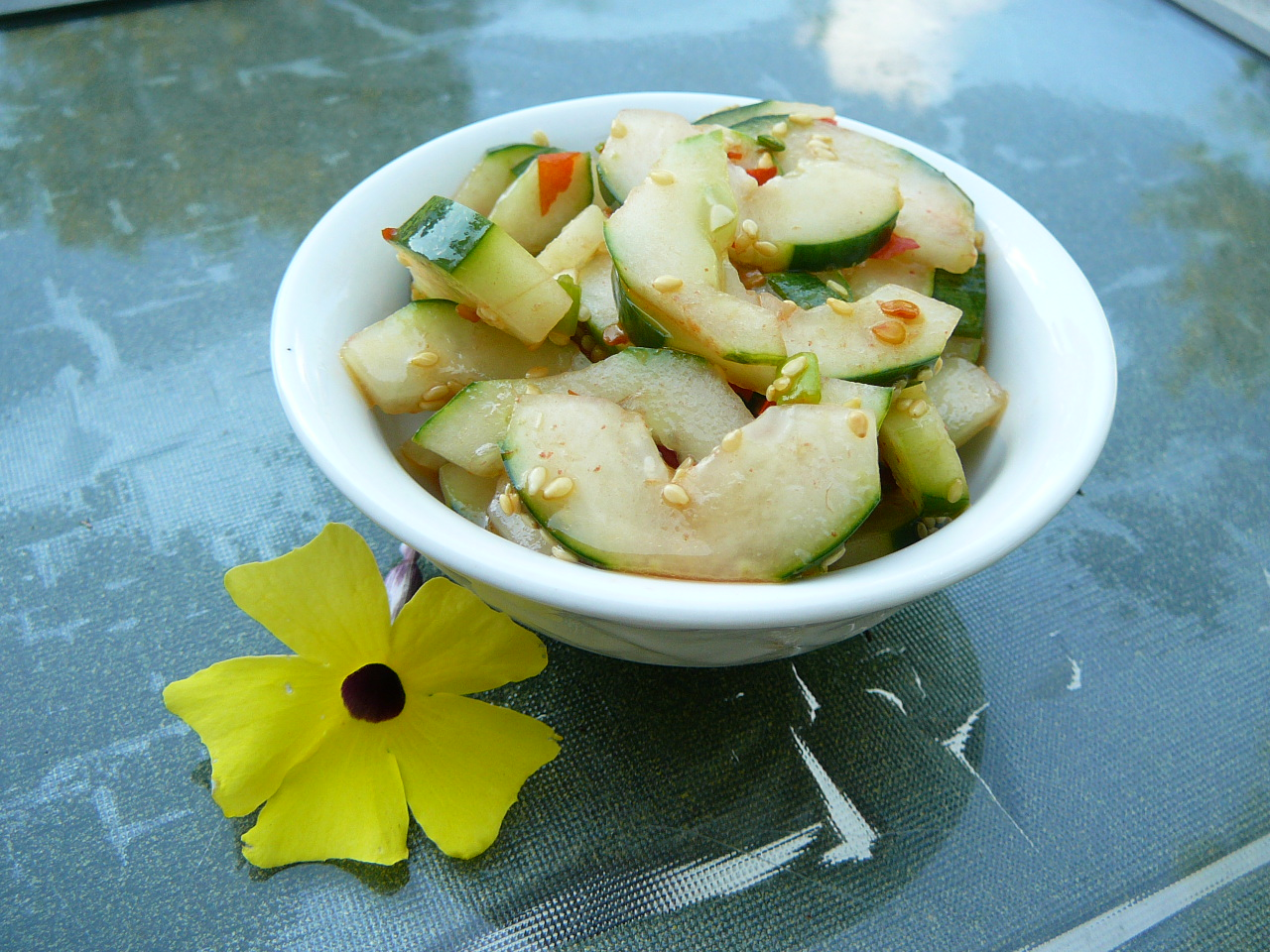 Spicy Korean Red Pepper Cucumbers_image