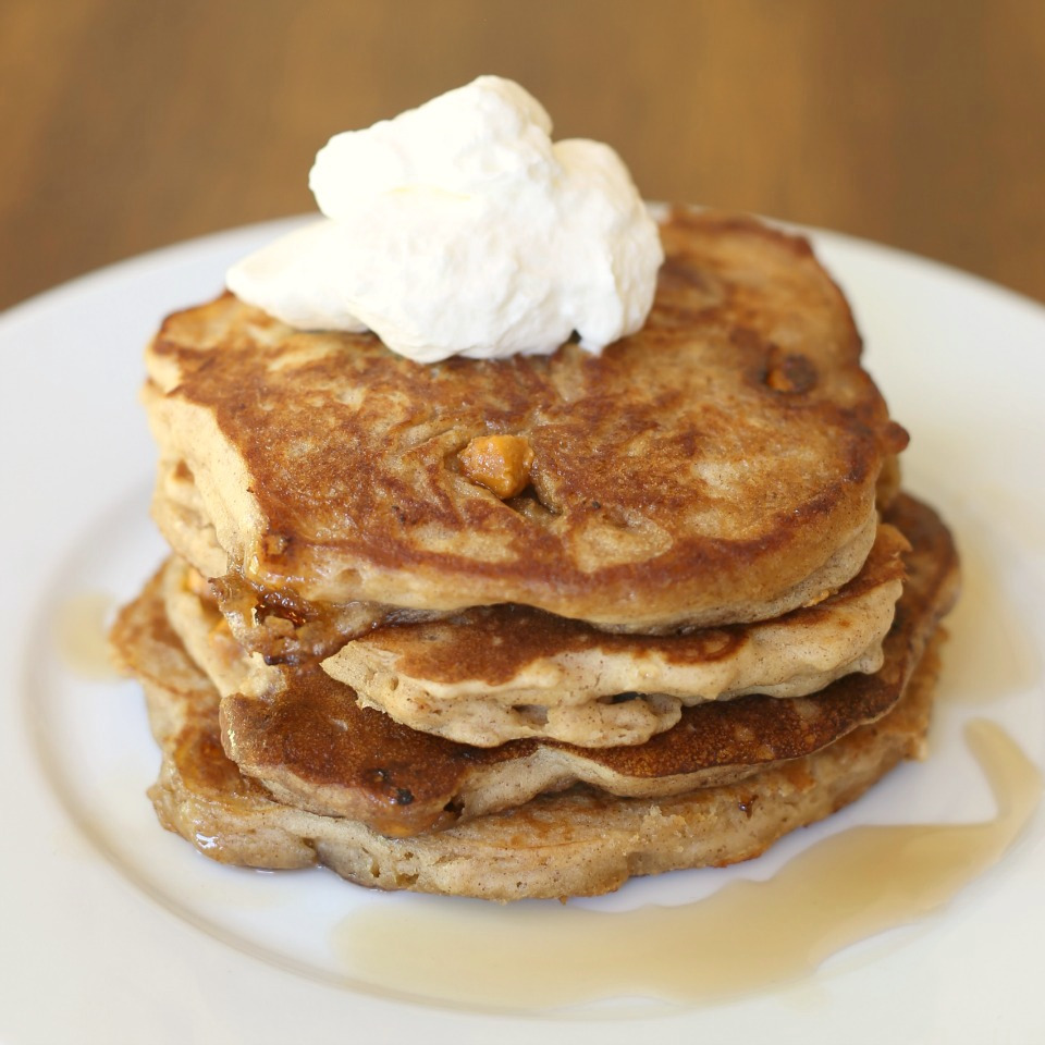 Oatmeal Scotchie Pancakes_image