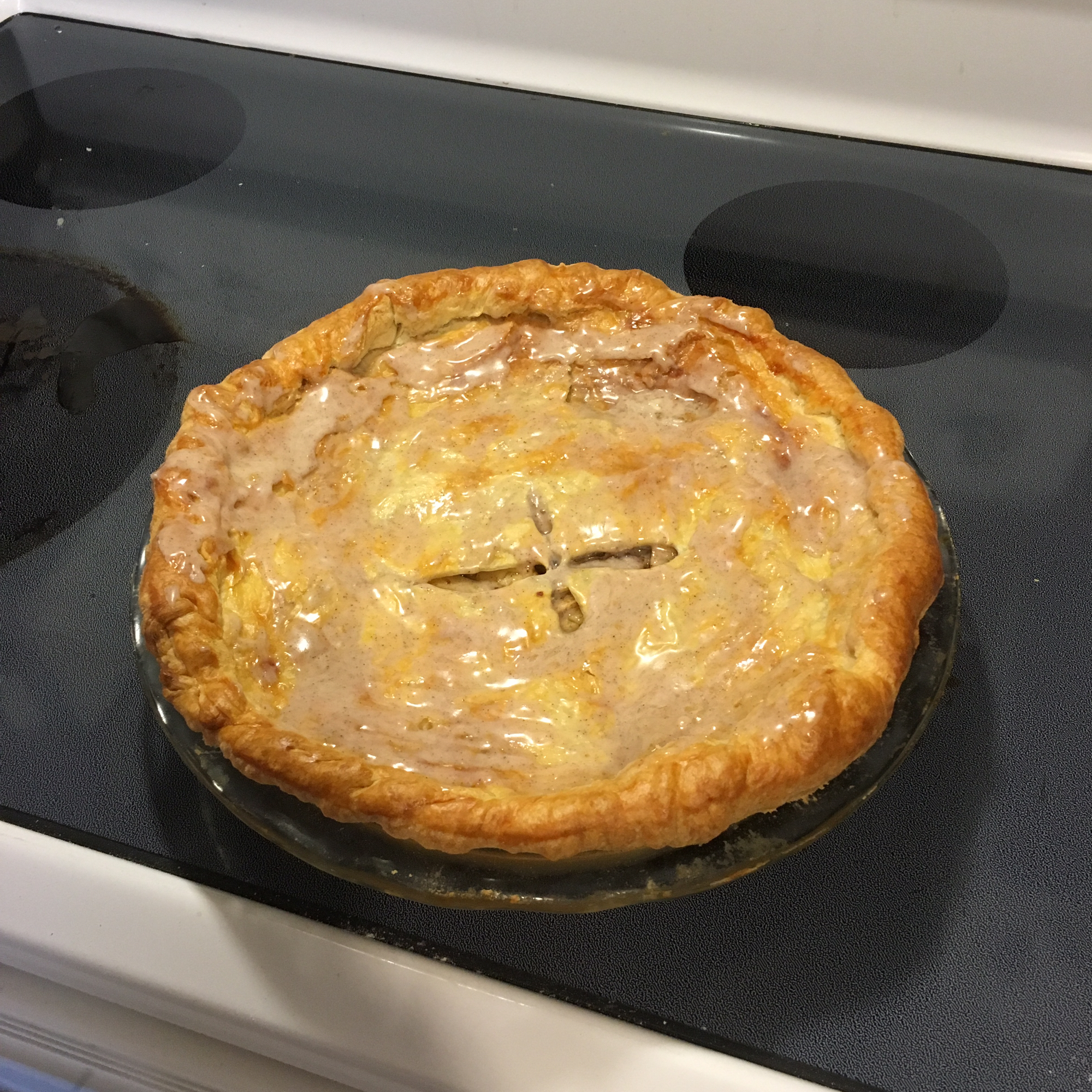 Glazed Apple Cream Pie image