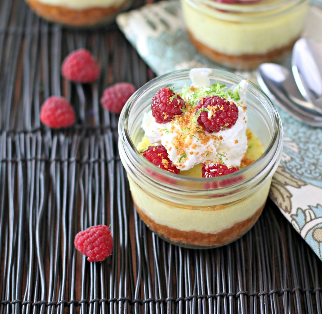 Key Lime and Raspberry Pies in Jars_image