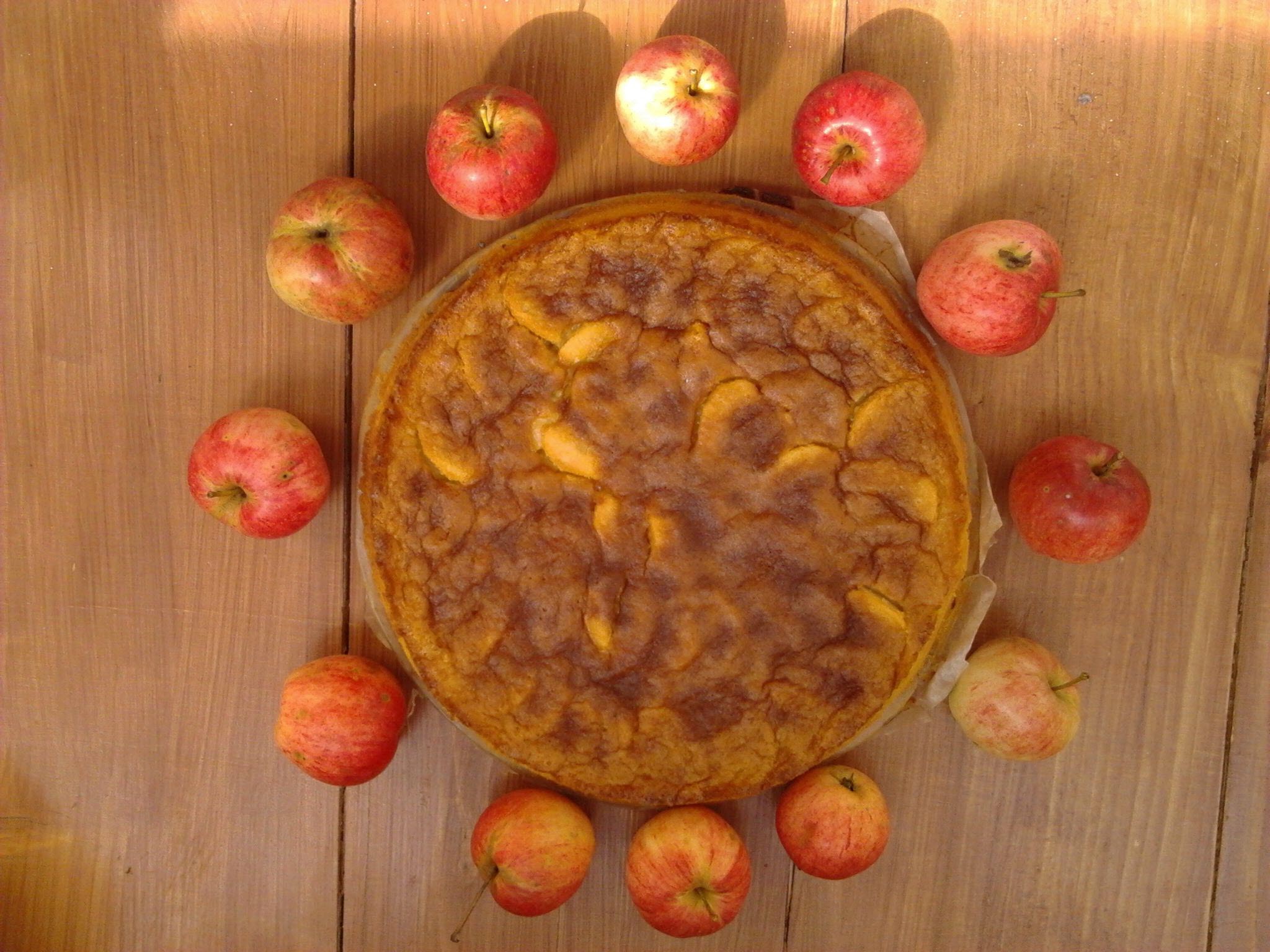 Russian Apple Cake image