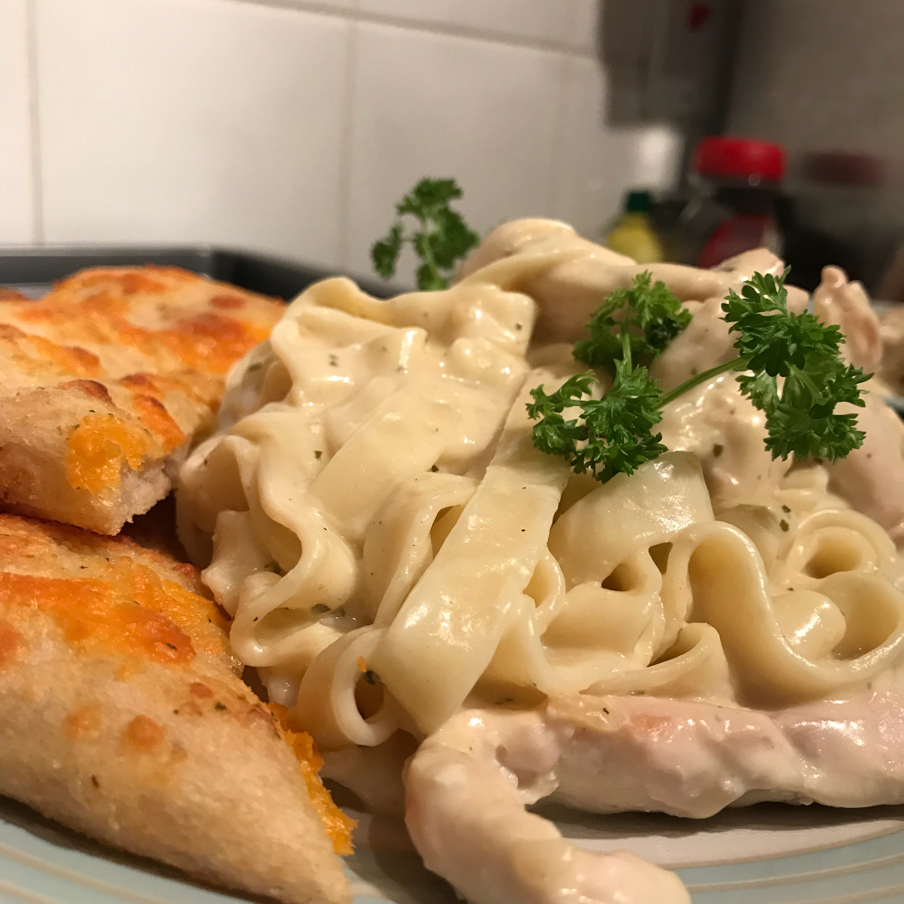 healthy chicken fettuccine alfredo