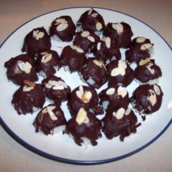 Almond Coconut Chocolate Cookie Balls_image