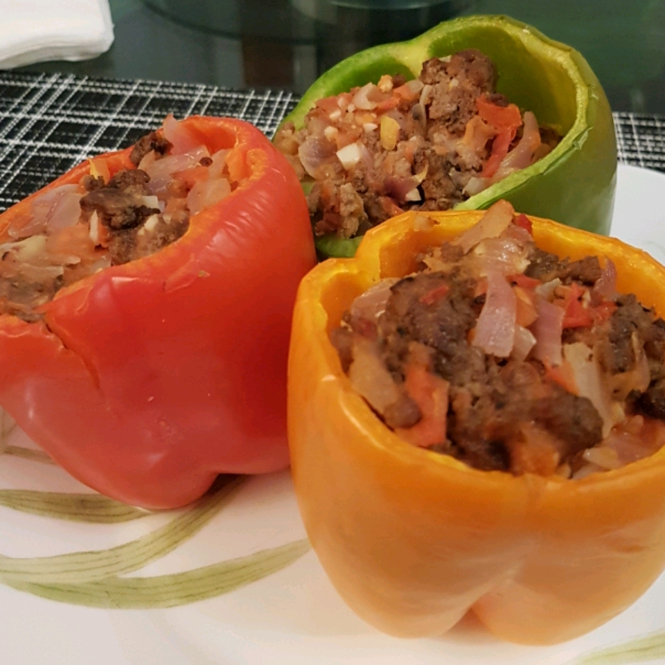 Simple and Easy Stuffed Peppers_image