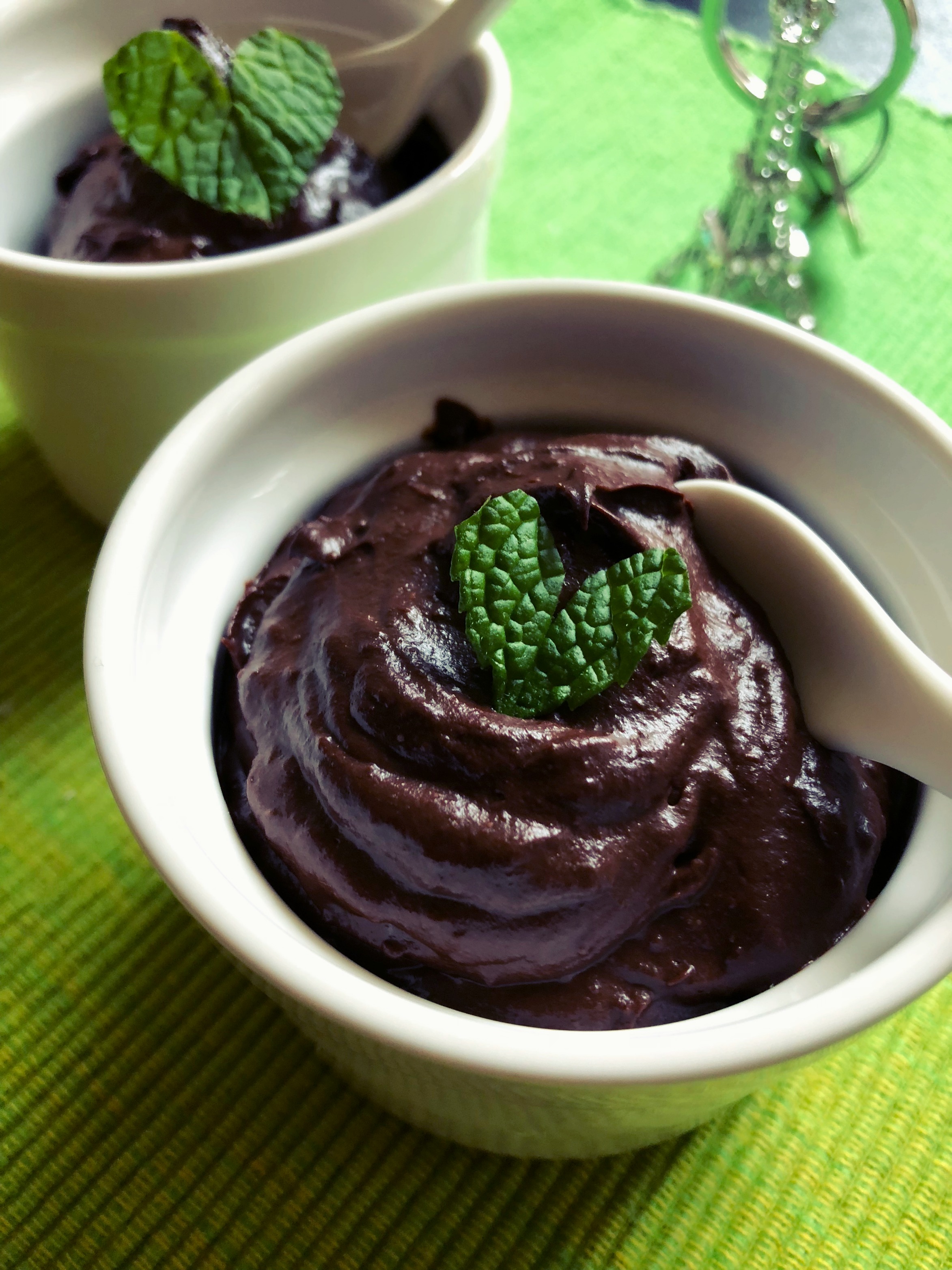 avocado chocolate mousse - two recipes on avocado chocolate mousse recipe uk