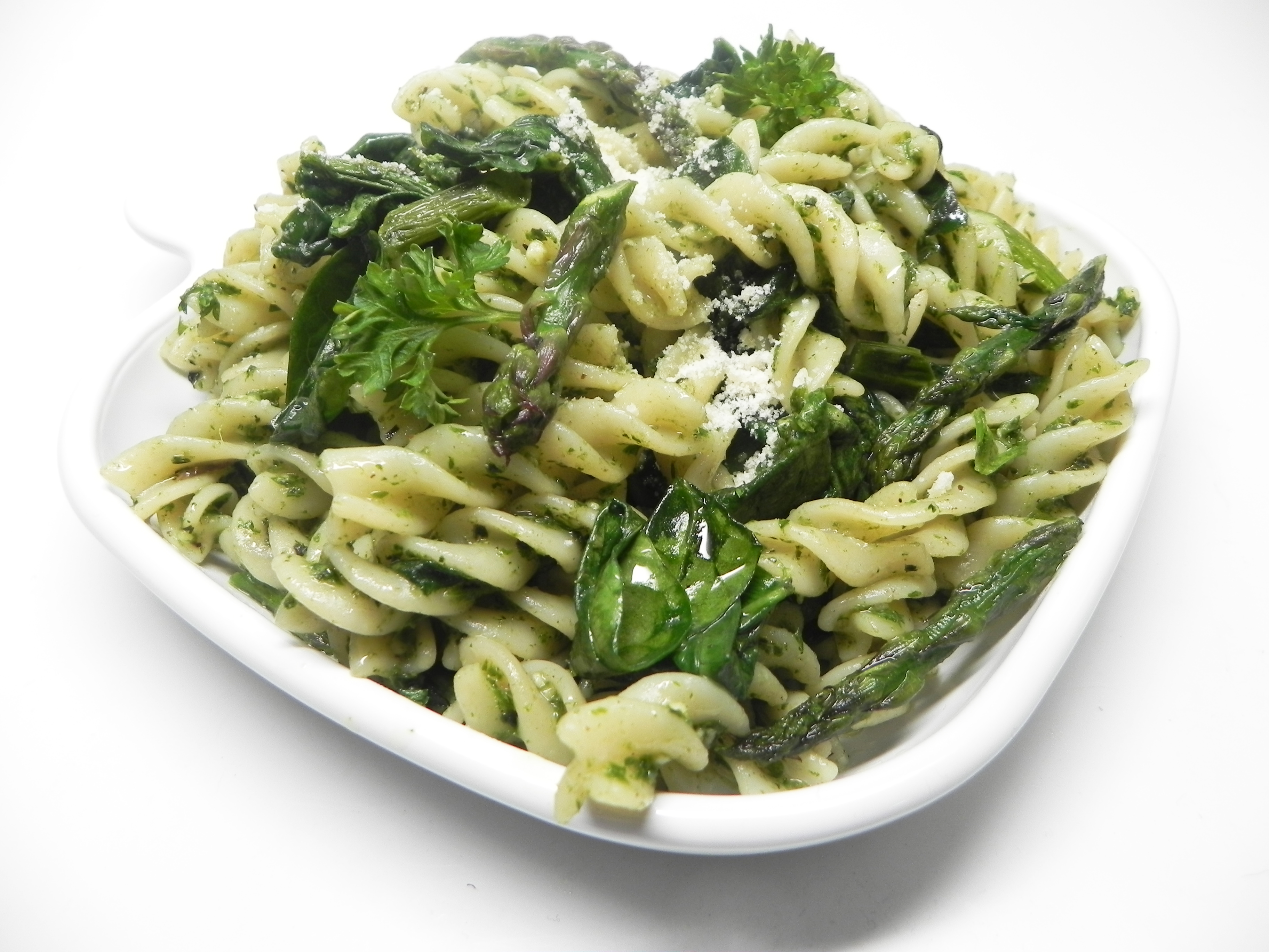 Italian Vegetable Fusilli with Basil Mint Pesto Recipe | Allrecipes