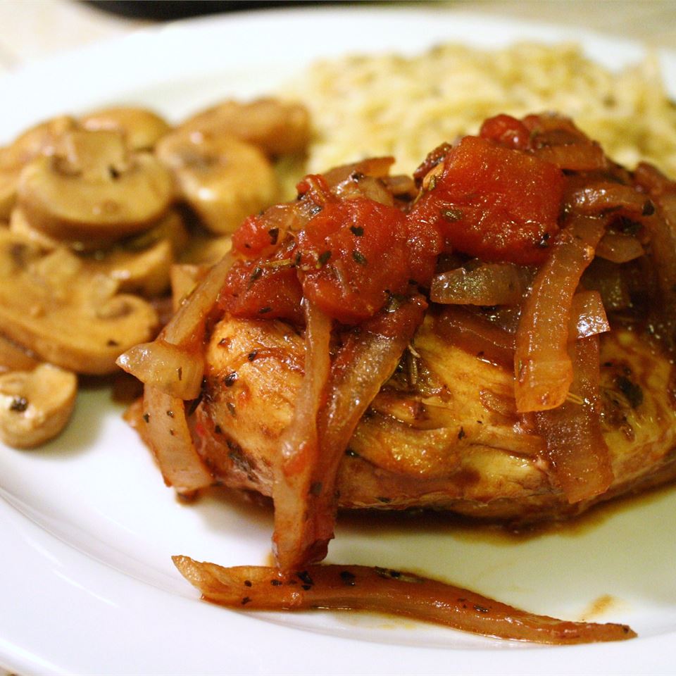 Braised Balsamic Chicken image