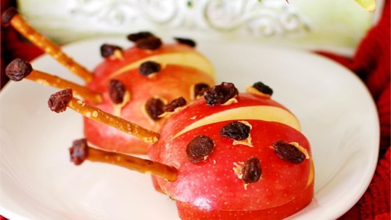 Apple Ladybug Treats | Easy Healthy Recipes for Kids