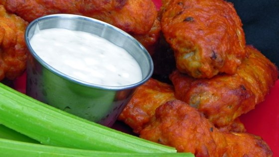 Photo of Restaurant-Style Buffalo Chicken Wings by Kelly