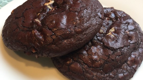 Chewy Keto Chocolate Cookies