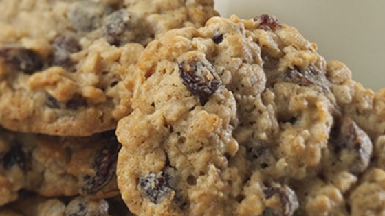 Crispy-Chewy Oatmeal Raisin Cookies Good Recipes