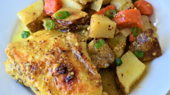 Easy Honey-Mustard Chicken and Potato Bake Recipe