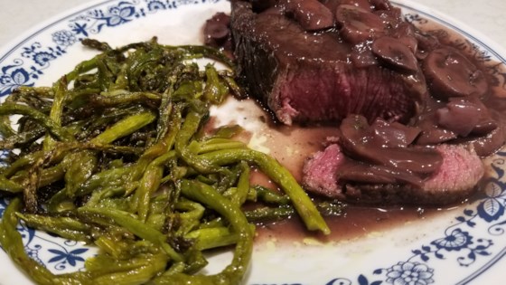 Filet Mignon With Mushroom Cabernet Gravy Recipe Allrecipes Com