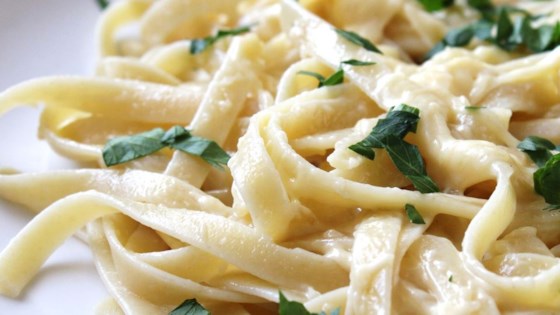 How to Make To Die For Fettuccine Alfredo | Pasta Recipe | Allrecipes.com Recipe // BestRecipeFinder