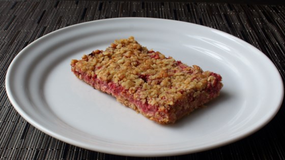 Strawberry Oatmeal Breakfast Bars Recipe