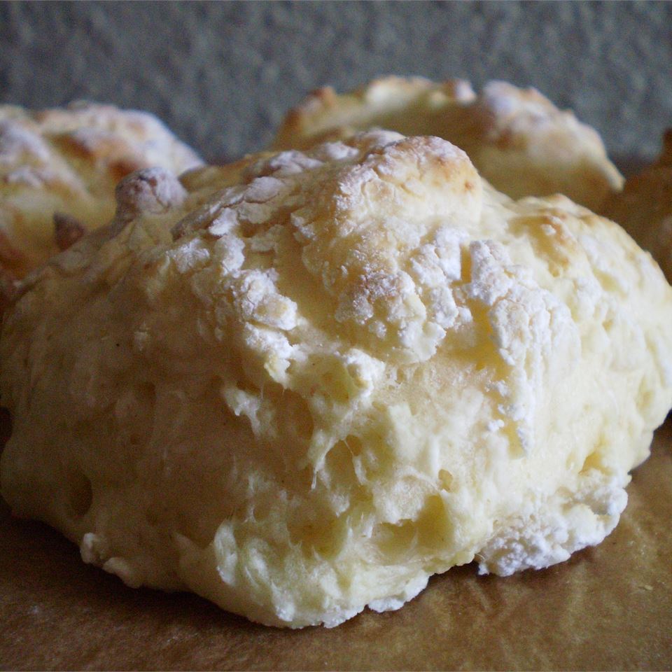 Sour Cream Biscuits_image