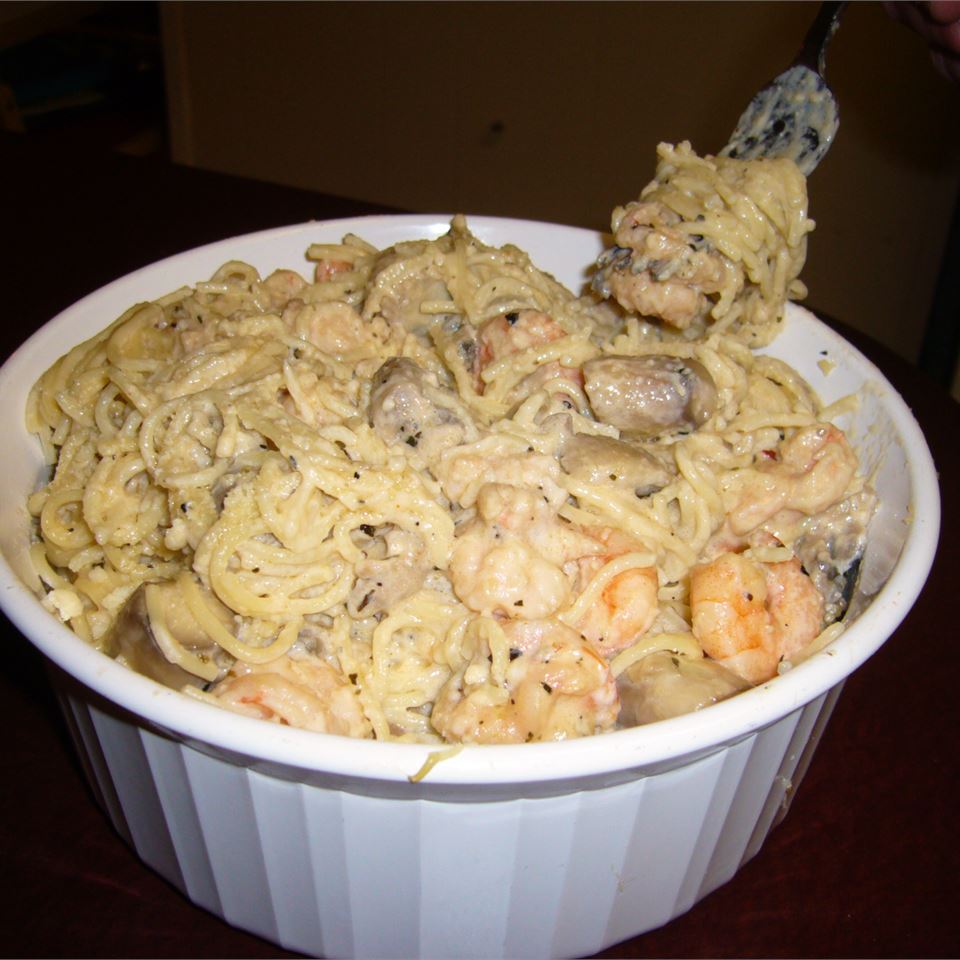 Angel Hair Pasta with Garlic Shrimp and Broccoli Recipe