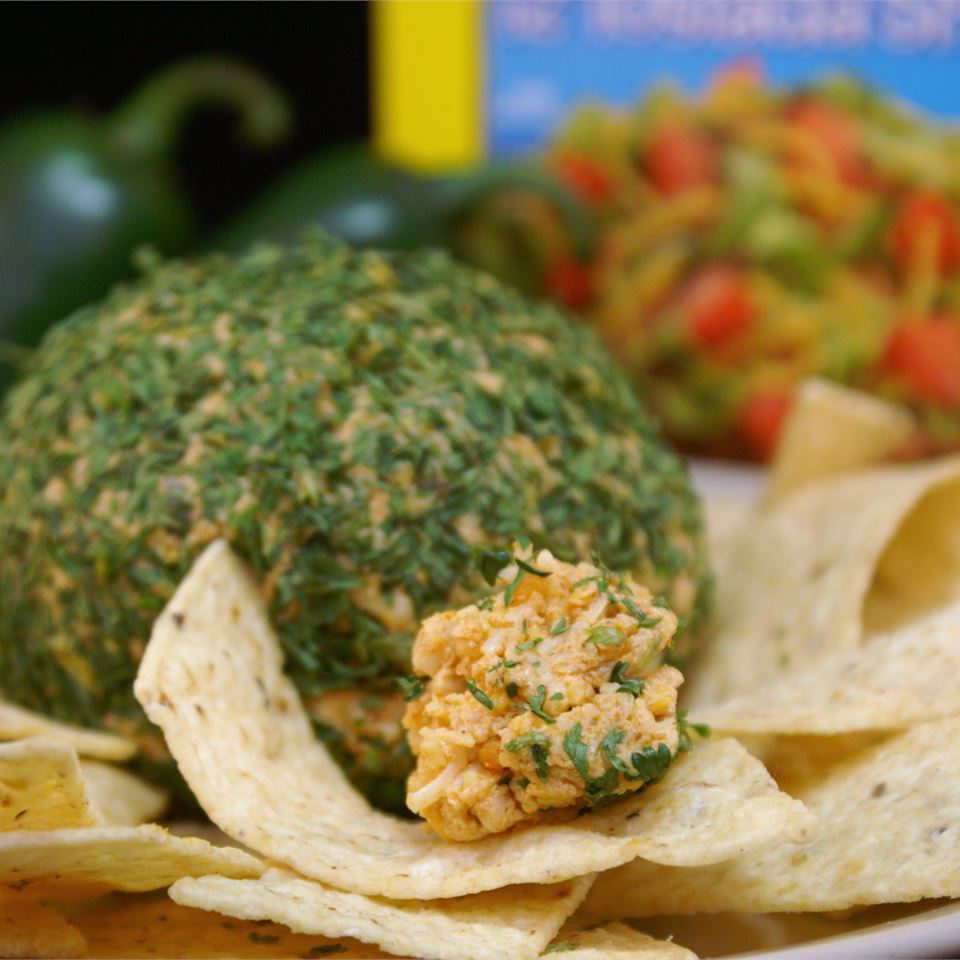 Tailgating Spicy Taco Cheese Ball_image