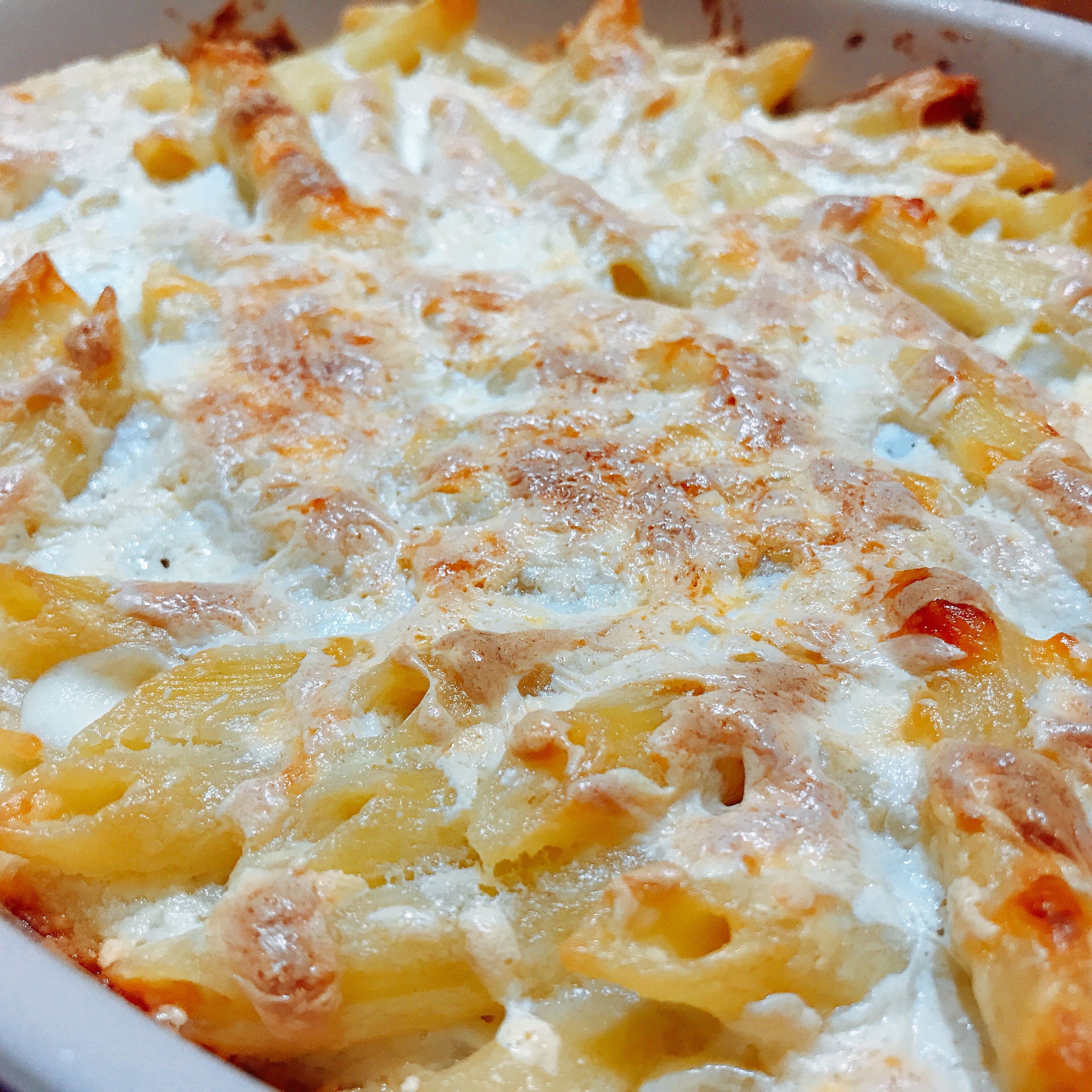 Decadent Baked Mac and Cheese_image