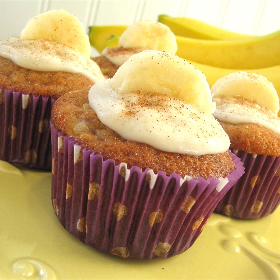 Apple Banana Cupcakes_image