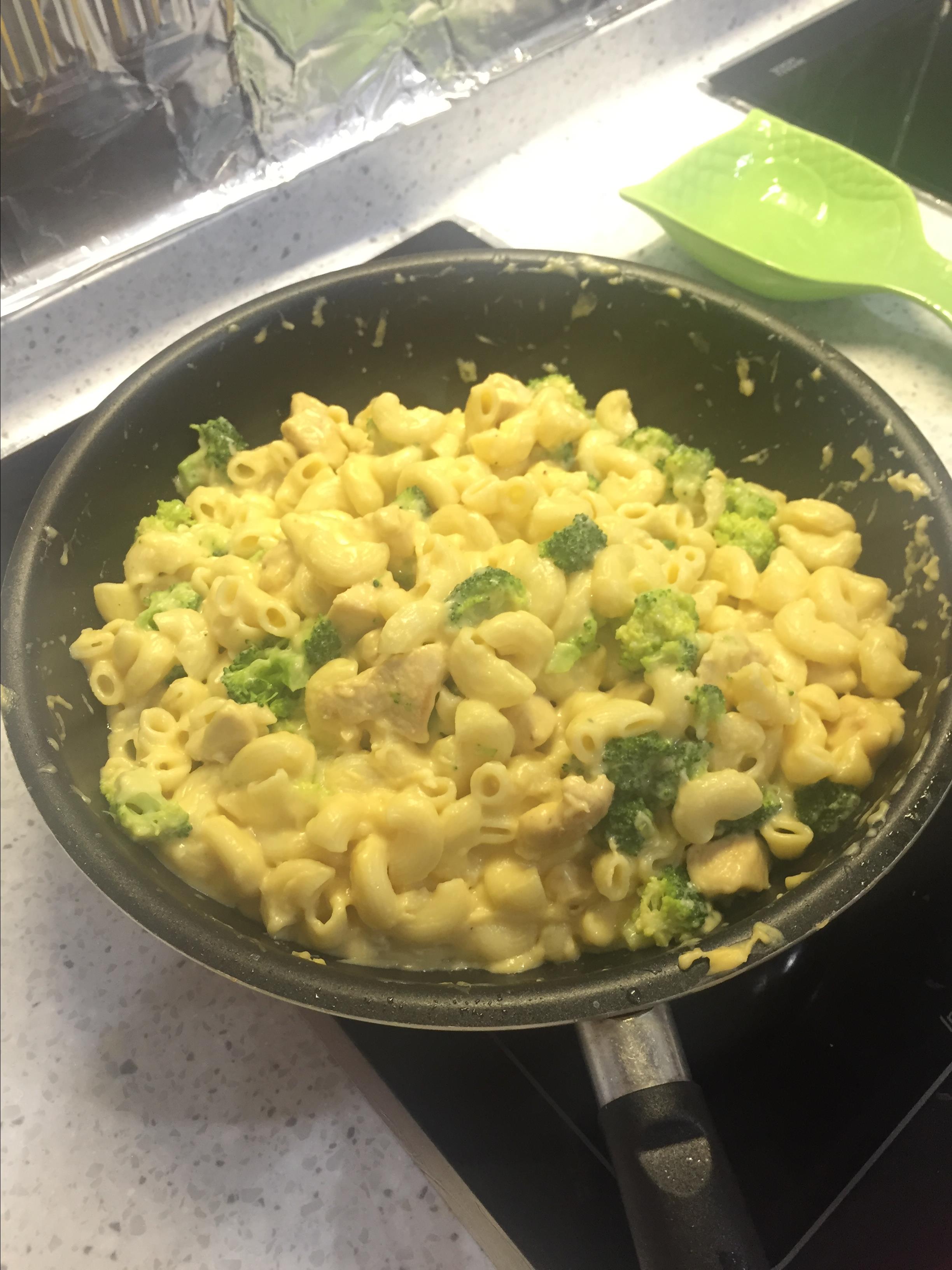 Skinny Broccoli Mac and Cheese Recipe - Allrecipes.com