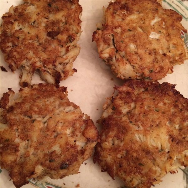 Baked Maryland Lump Crab Cakes Photos - Allrecipes.com