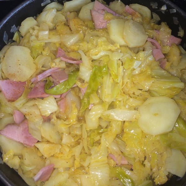 Skillet Ham, Cabbage and Potatoes Photos - Allrecipes.com