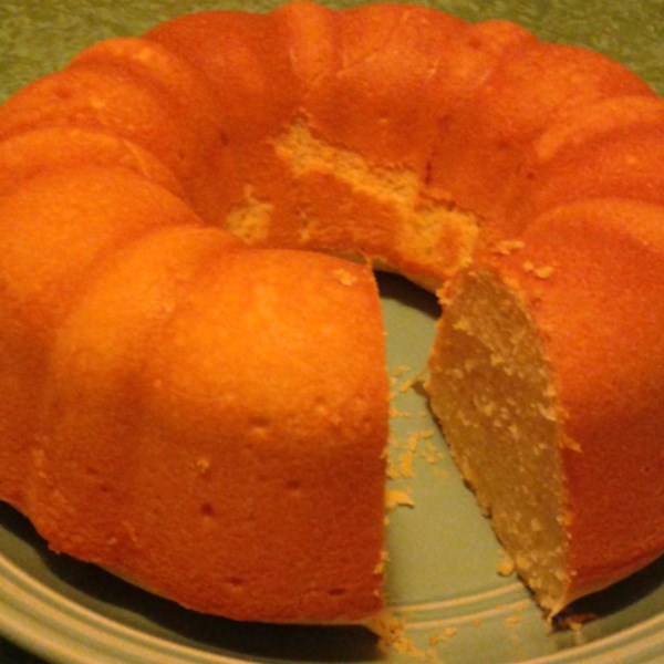 World's Best Buttermilk Pound Cake / Lemon-Buttermilk Pound Cake with ...