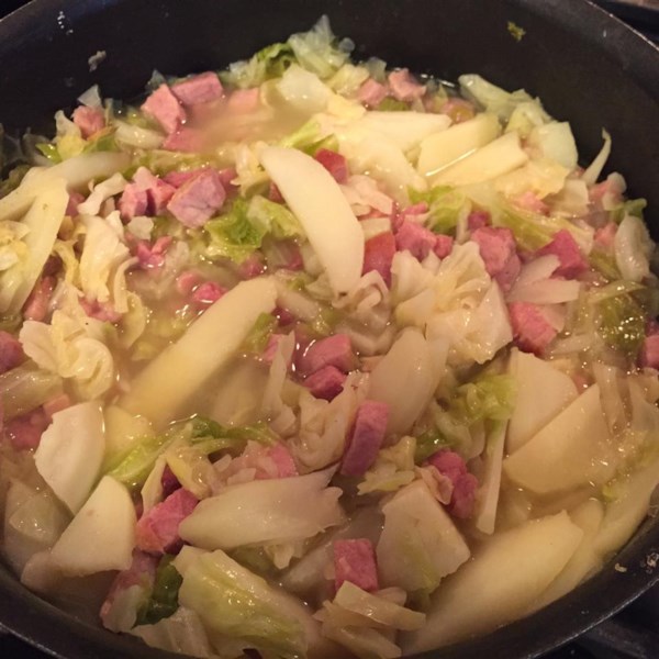 Skillet Ham, Cabbage and Potatoes Photos - Allrecipes.com