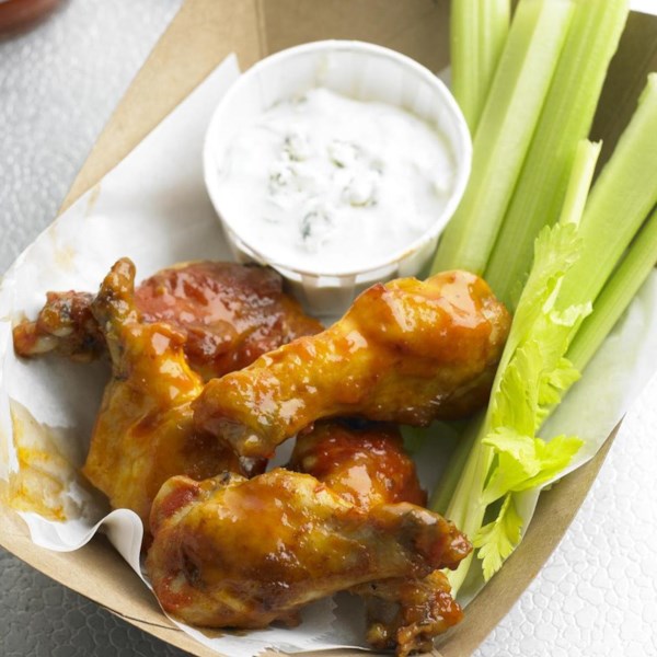 Restaurant Style Buffalo Chicken Wings Photos 8458