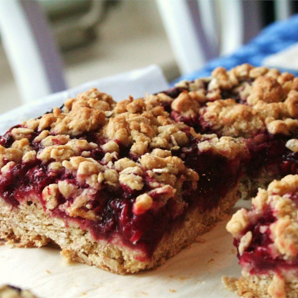 Delicious Raspberry Oatmeal Cookie Bars Photos - Allrecipes.com