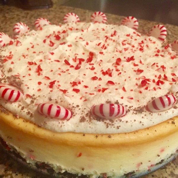 cheesecake factory peppermint bark cheesecake 2021 cheesecake factory peppermint bark cheesecake 2021