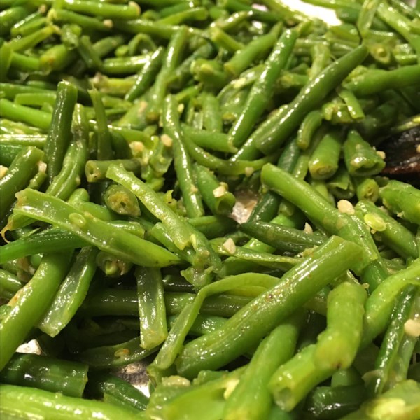 Buttery Garlic Green Beans Photos - Allrecipes.com