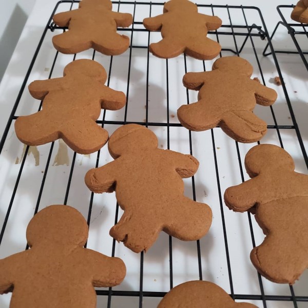 gingerbread-men-cookies-photos-allrecipes