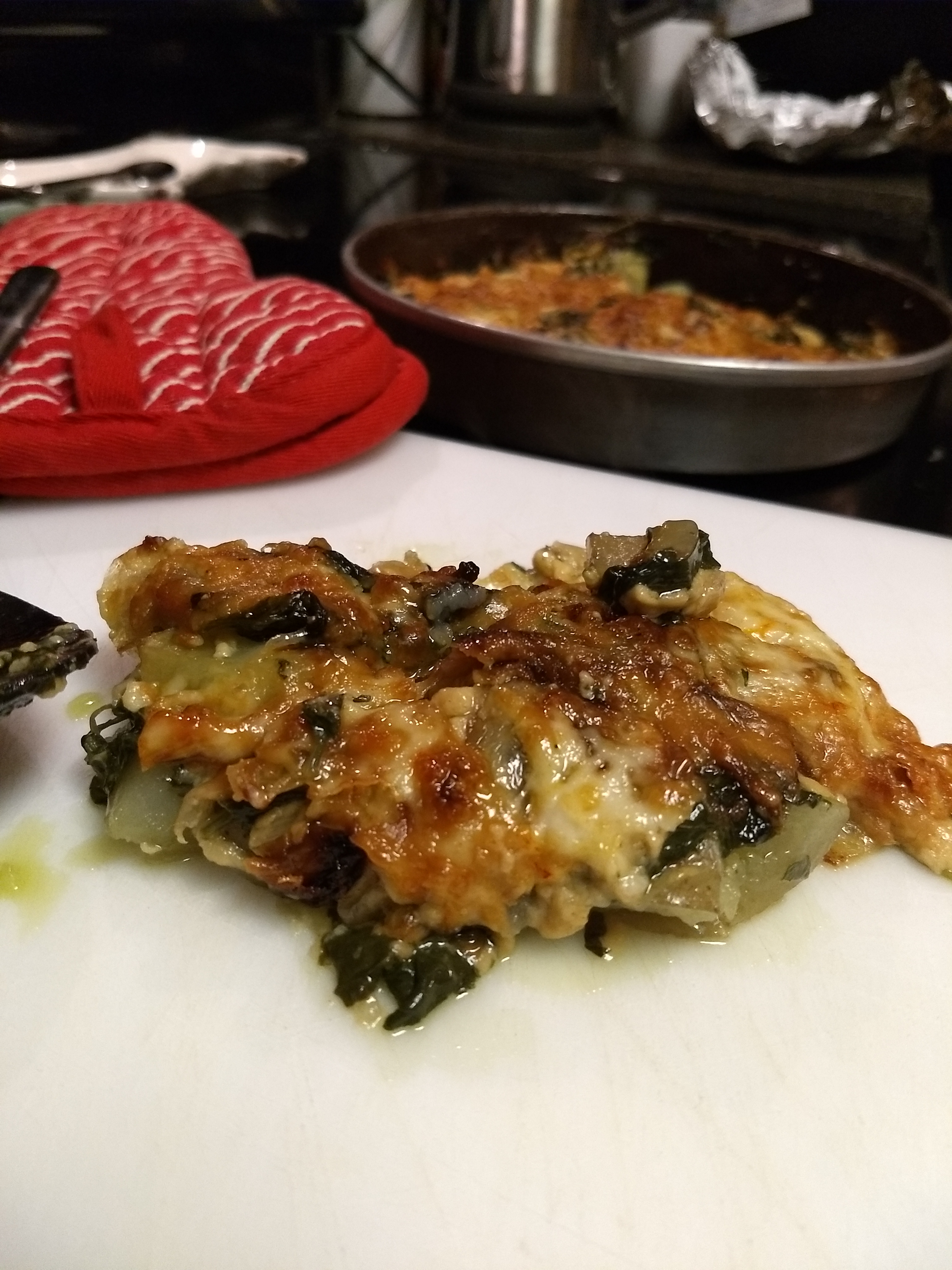 Spinach, Caramelized Onion, and Muenster Au Gratin Potatoes image