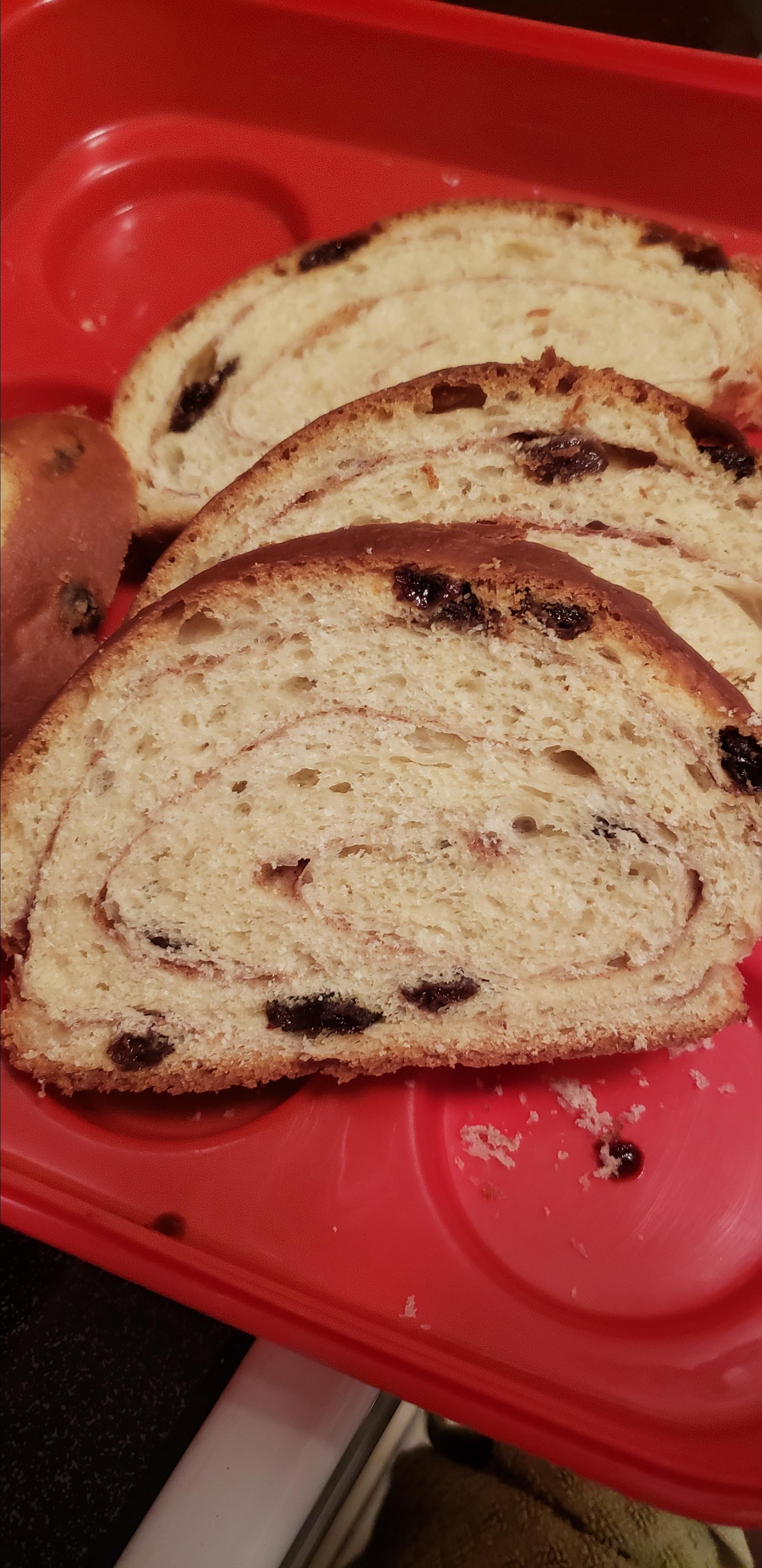 Cinnamon Raisin Bread I_image