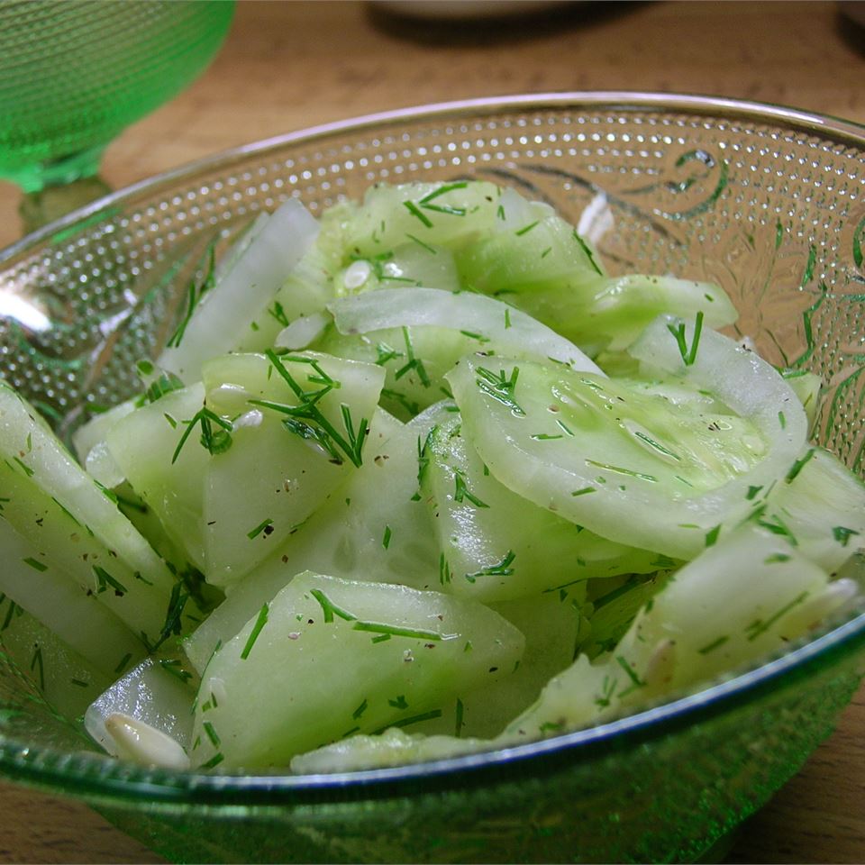 Cucumber Slices With Dill_image