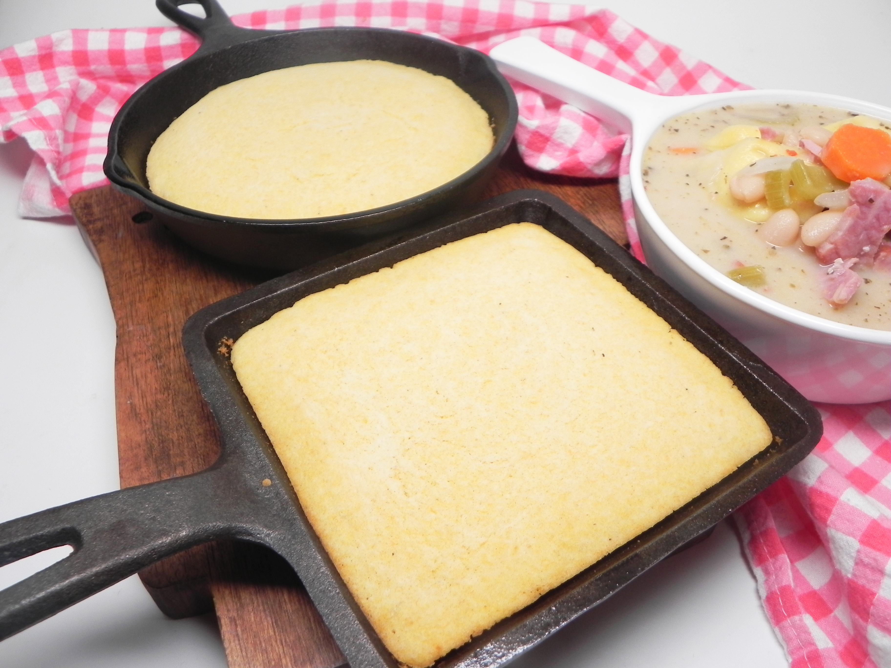 Campfire Cast Iron Cornbread image