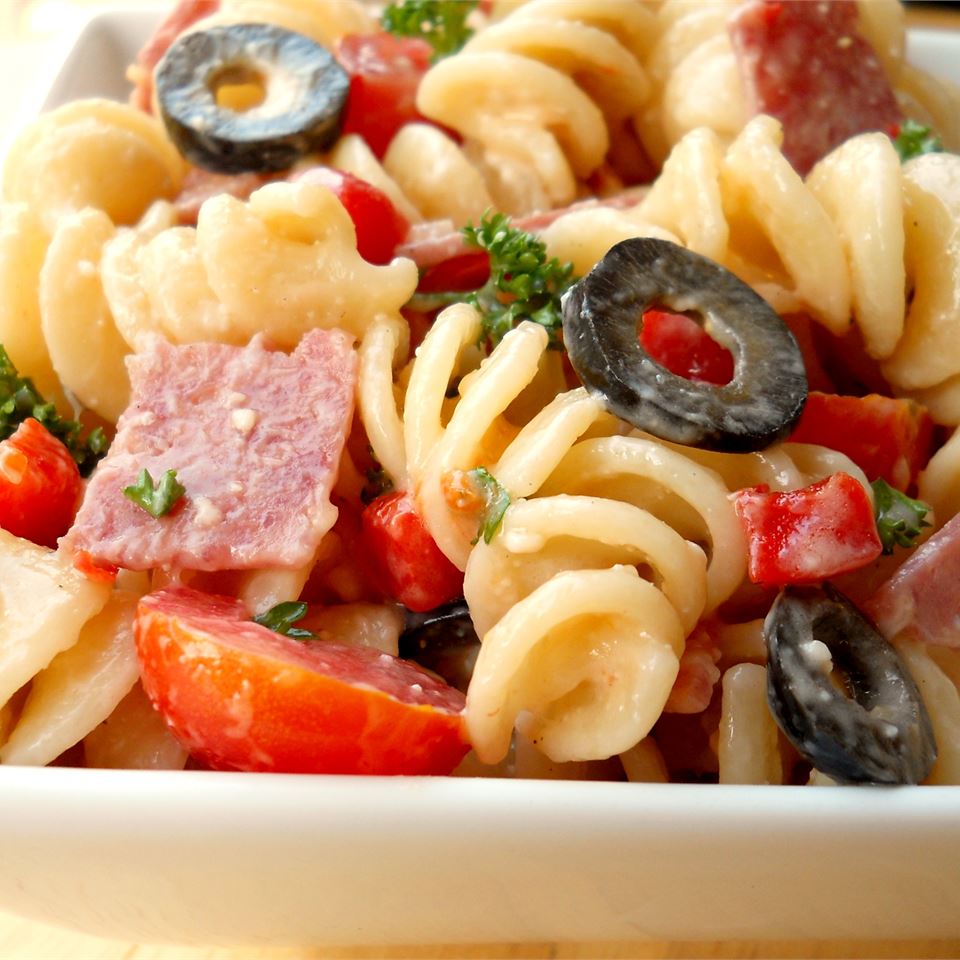 Salami Lover's Italian Pasta Salad_image