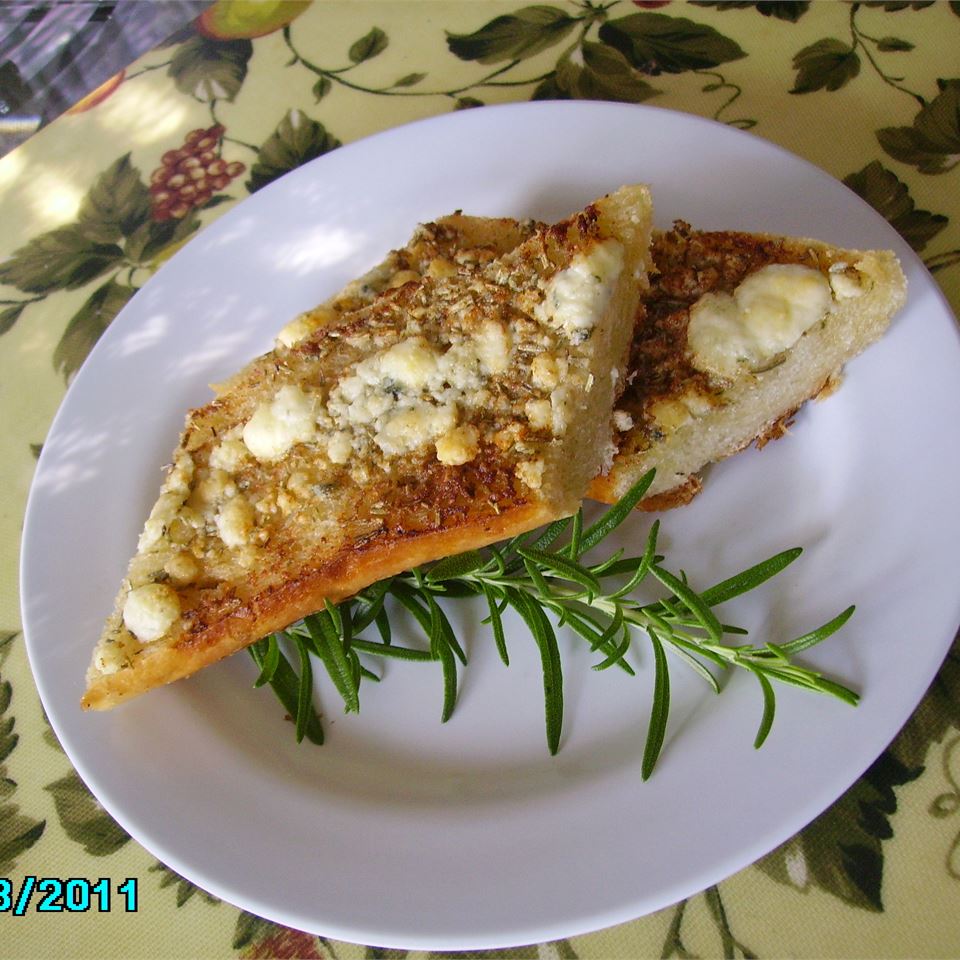 Rosemary Blue Cheese Garlic Bread image