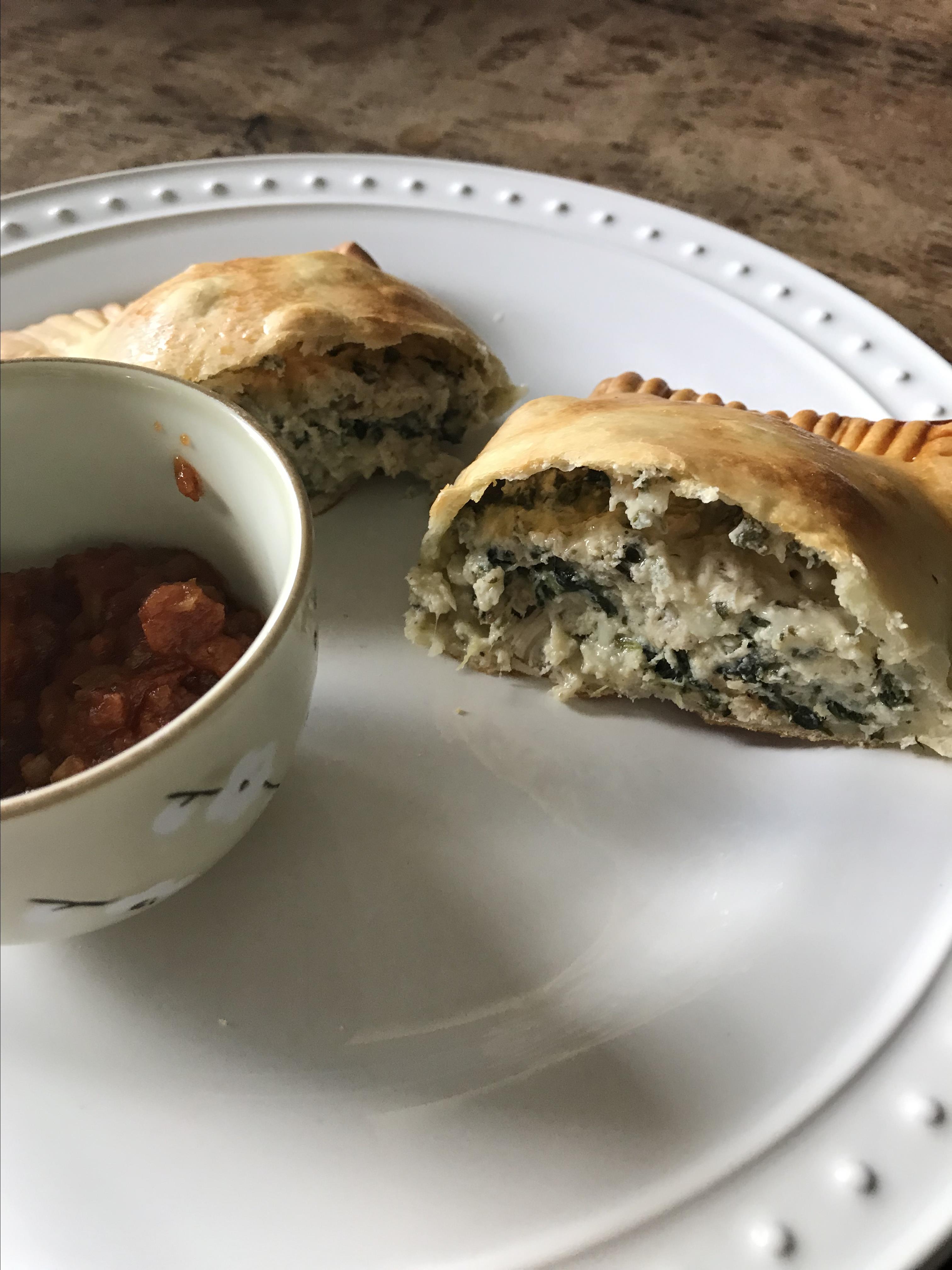 Unbelievable Spinach Calzones_image