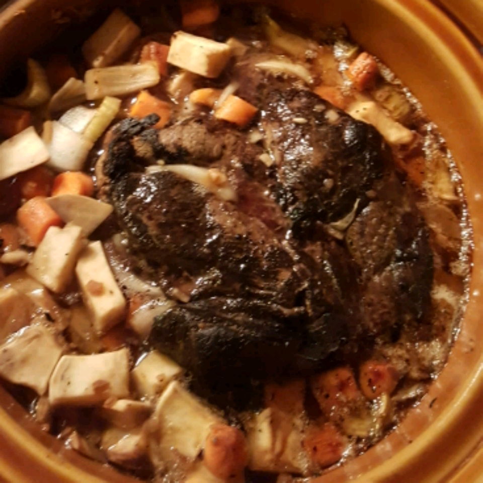 Marie's Easy Slow Cooker Pot Roast Recipe Allrecipes