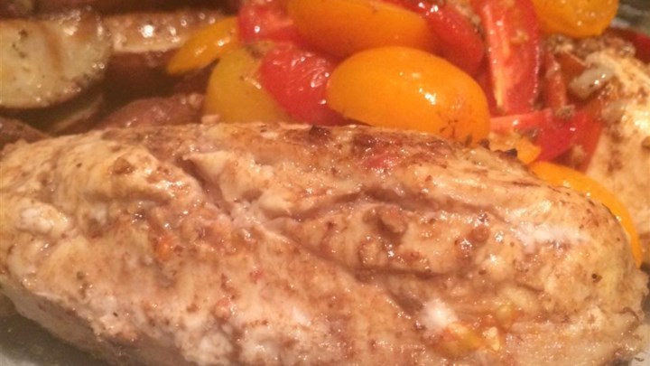 Roasted Balsamic Chicken with Baby Tomatoes - Review by rbirkhiem ...