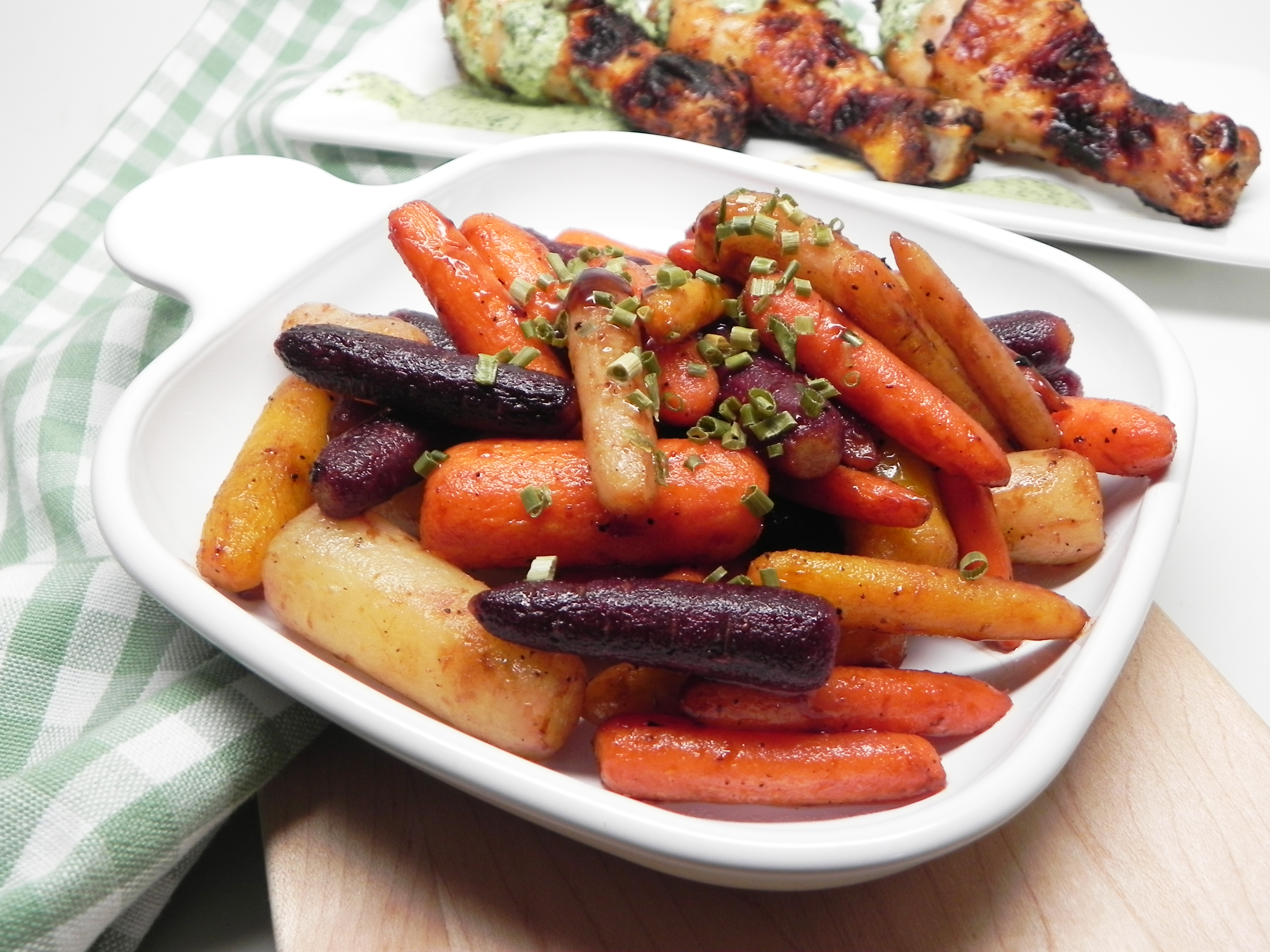 Air-Fried Carrots with Balsamic Glaze_image