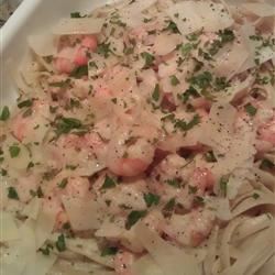 Shrimp Linguine Alfredo image