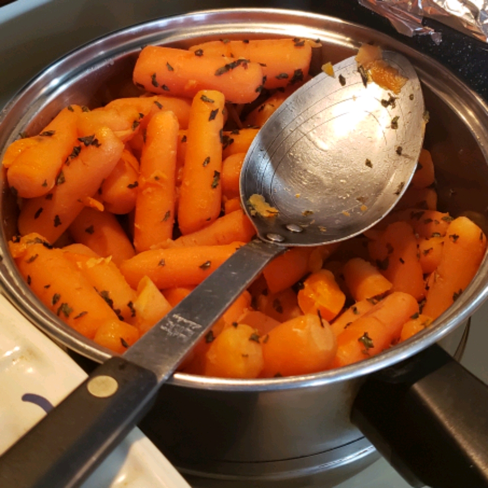 Minted Carrots_image
