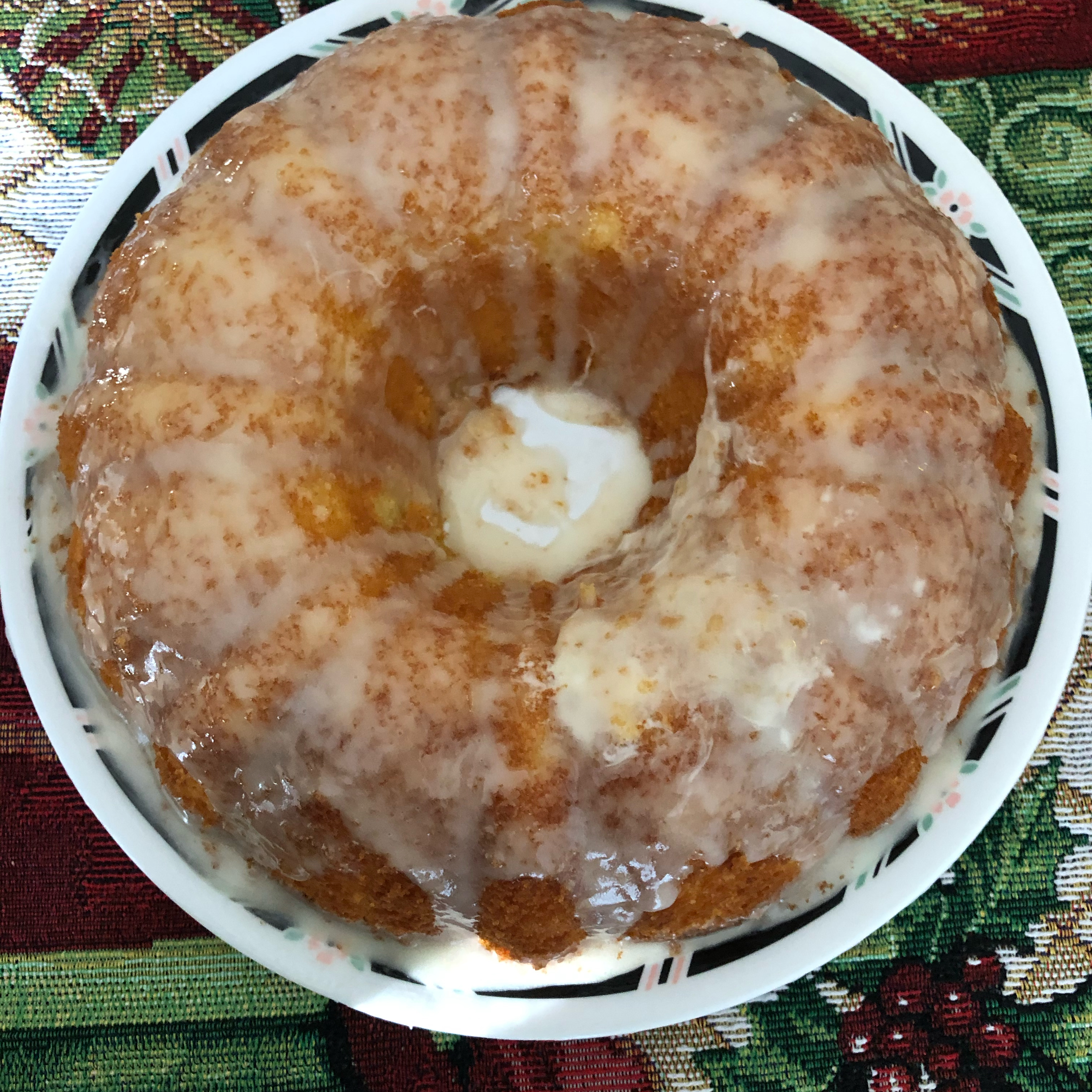 Duncan Hines Honey Bun Cake Recipe : Praline-Pumpkin Cake recipe - from Tablespoon! / Add 2 duncan hines white vanilla cake mix and mix well step 5: