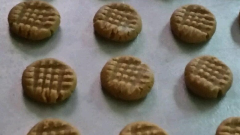 Moist And Chewy Peanut Butter Cookies Recipe By Sally Smircich Redcipes