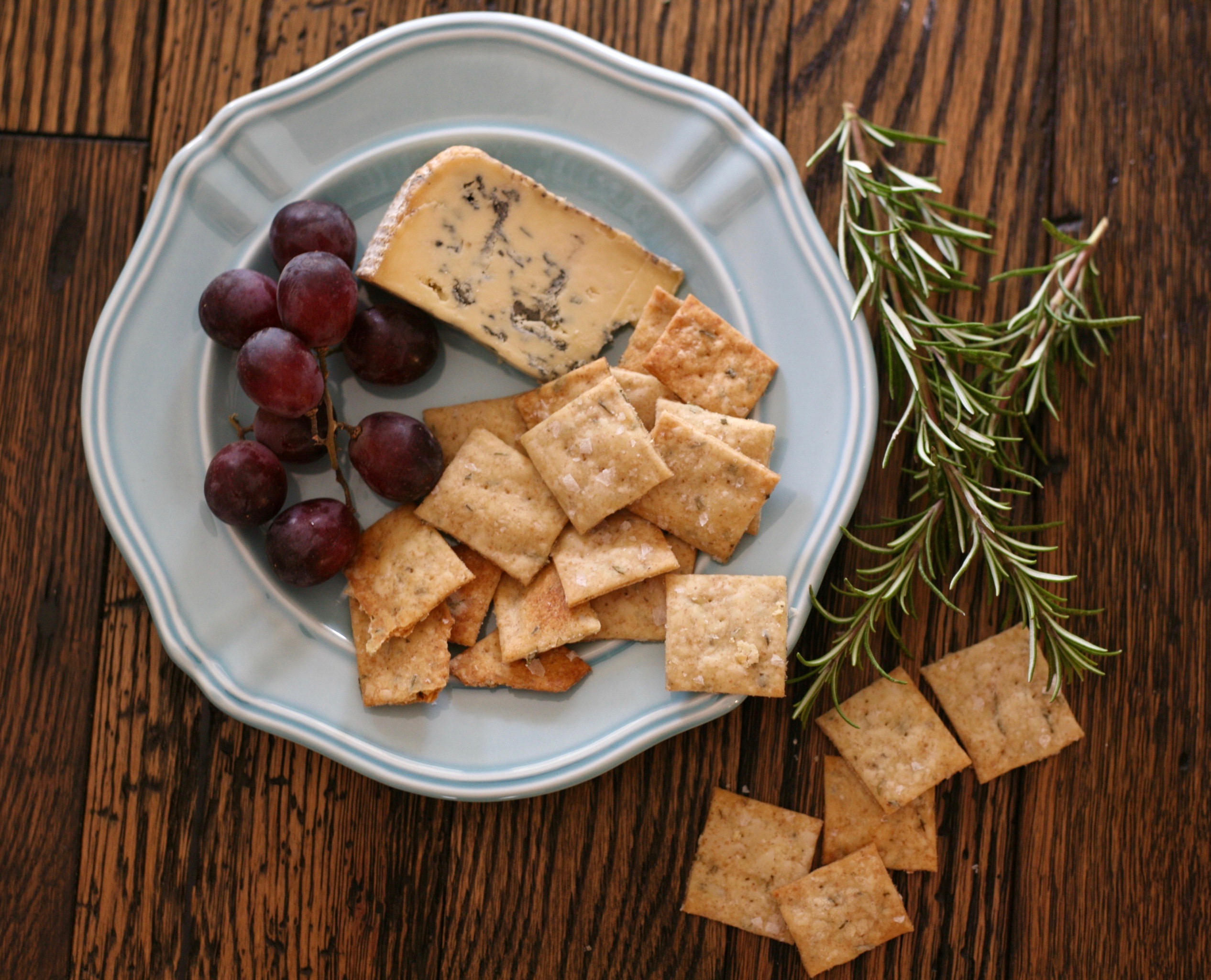 Sourdough Rosemary Crackers image